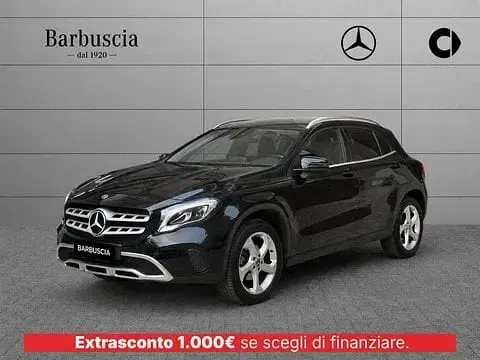 Usata Mercedes GLA200 136 CV (100 kW) 2019 SUV