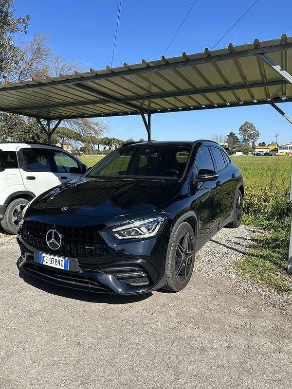 Usata Mercedes GLA200 Premium 150 CV (110 kW) 2021 Nero SUV