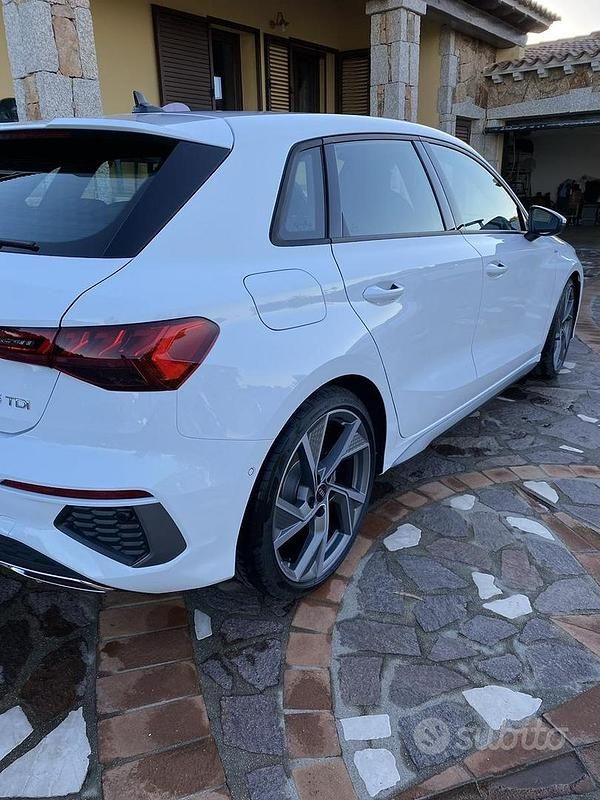 Usata Audi A3 S-Line 150 CV (110 kW) 2021 Bianco Berlina