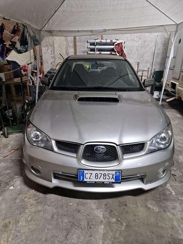 Usata Subaru Impreza 230 CV (169 kW) 2006 Grigio Berlina