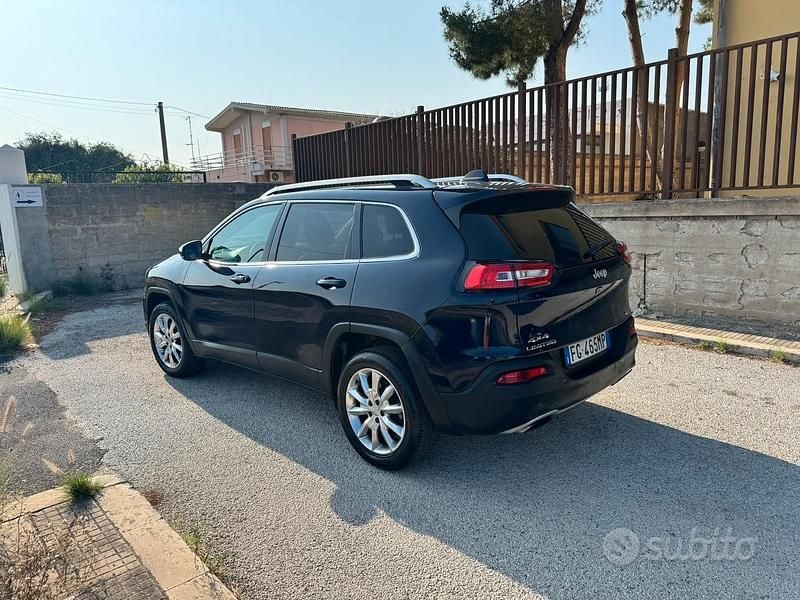 Usata Jeep Cherokee 200 CV (147 kW) 2016 SUV