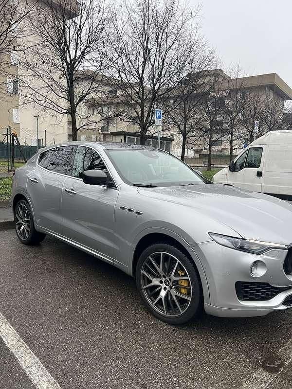 Usata Maserati Levante 275 CV (202 kW) 2017 SUV