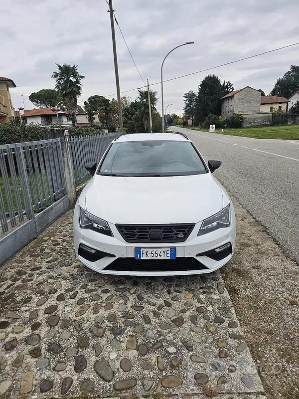 Usata Seat Leon ST FR 150 CV (110 kW) 2017 Bianco Station wagon