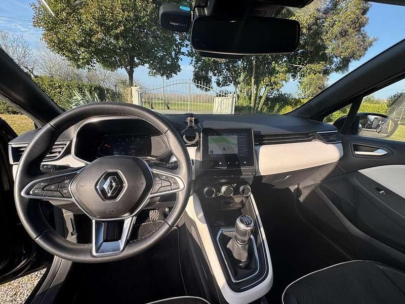 Usata Renault Clio V Intens 101 CV (74 kW) 2020 Berlina