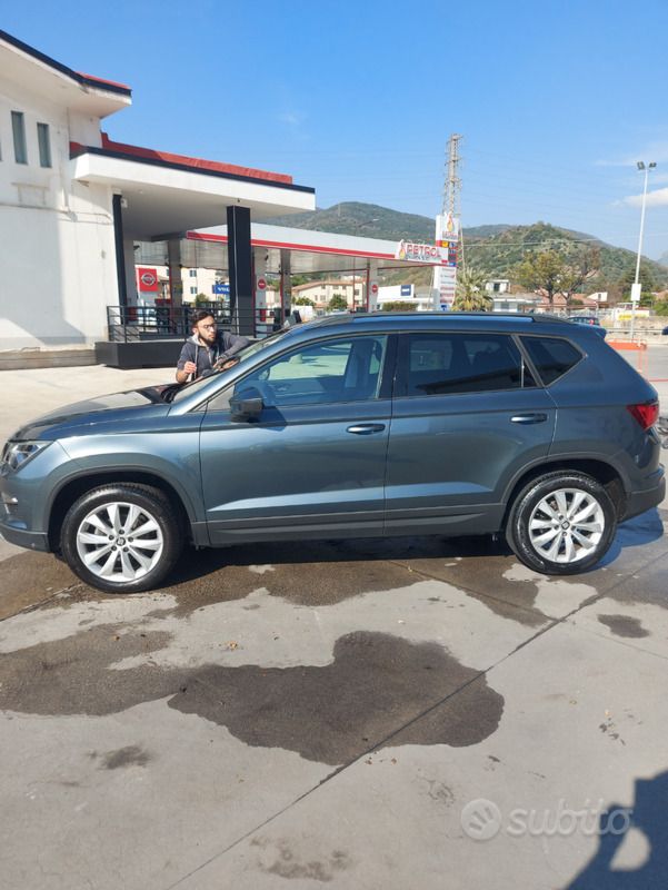 Usata Seat Ateca 116 CV (85 kW) 2019 Grigio SUV