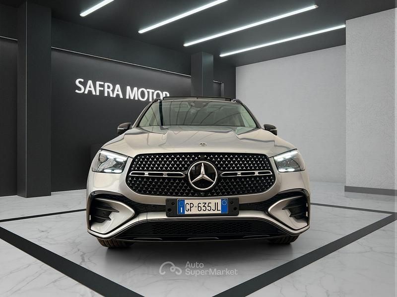 Usata Mercedes GLE300 AMG Line Premium 269 CV (197 kW) 2023 Argento SUV
