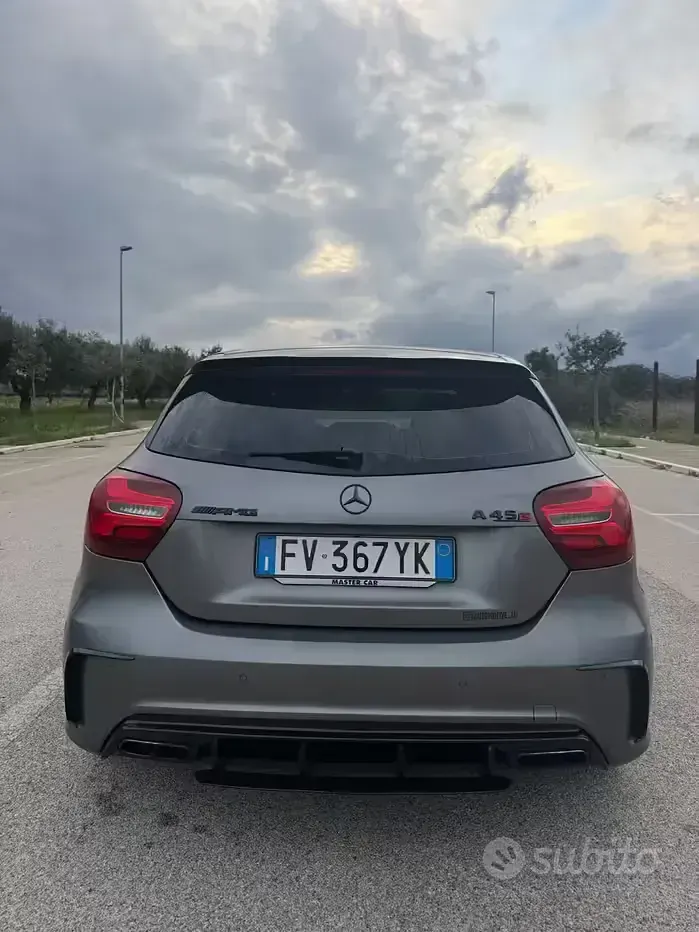Usata Mercedes A45 AMG AMG 381 CV (280 kW) 2016 Grigio Utilitaria