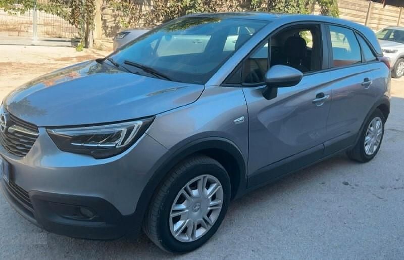 Usata Opel Crossland X Innovation 83 CV (61 kW) 2021 Argento SUV
