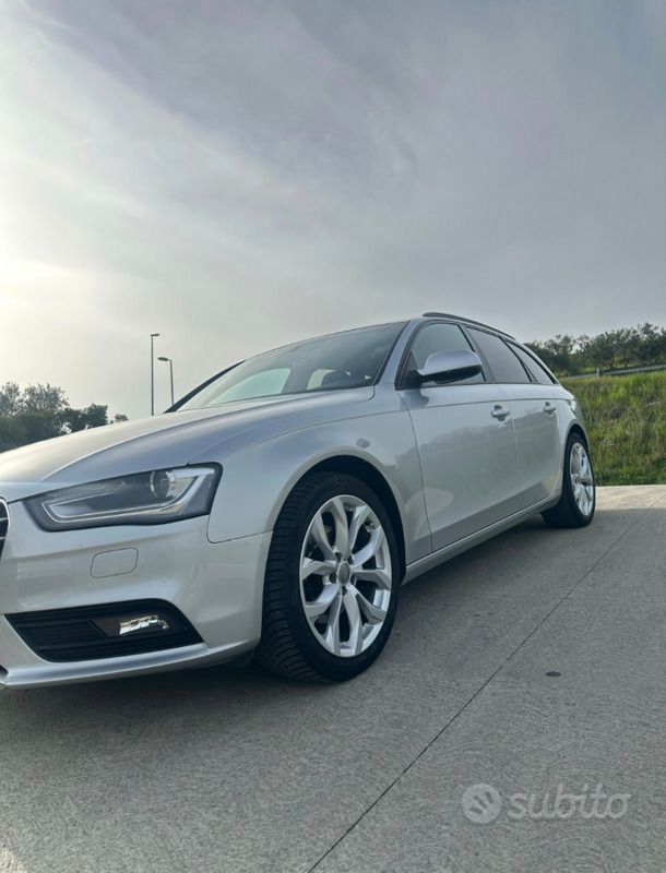 Usata 2012 Audi A4 Station wagon | 9000 € (Cara) - Immagine 1/4