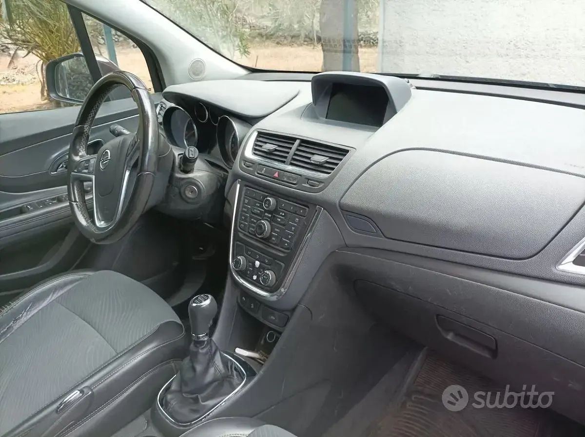 Usata Opel Mokka 131 CV (96 kW) 2013 Marrone SUV