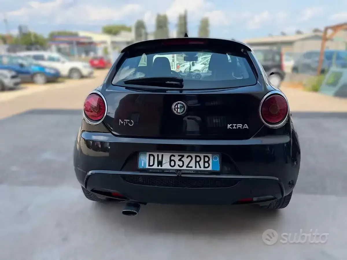 Usata Alfa Romeo MiTo 79 CV (58 kW) 2009 Nero Utilitaria