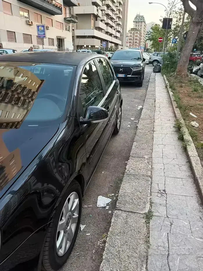 Begagnad VW Golf IV Sportline 105 HK (77 kW) 2006 Svart Sedan