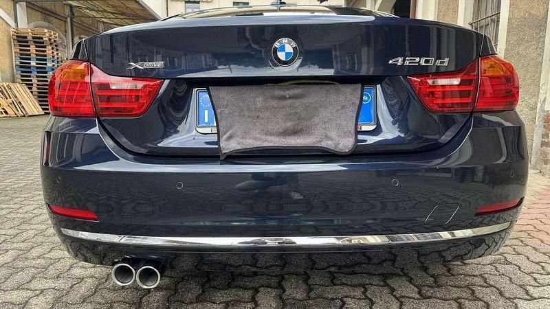 Usata BMW 420 Luxury Line 190 CV (139 kW) 2017 Blu/azzurro Coupé