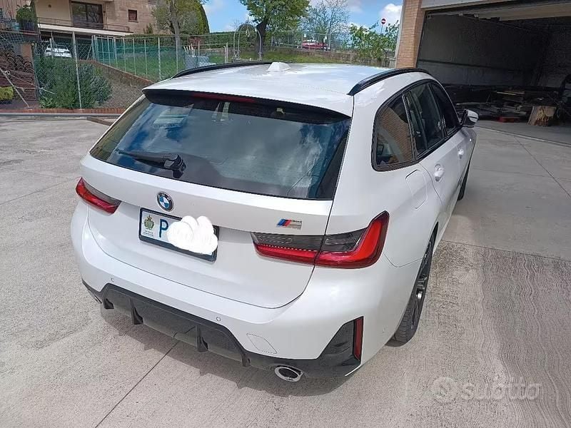 Usata BMW 320 M Sport 190 CV (139 kW) 2023 Bianco Station wagon