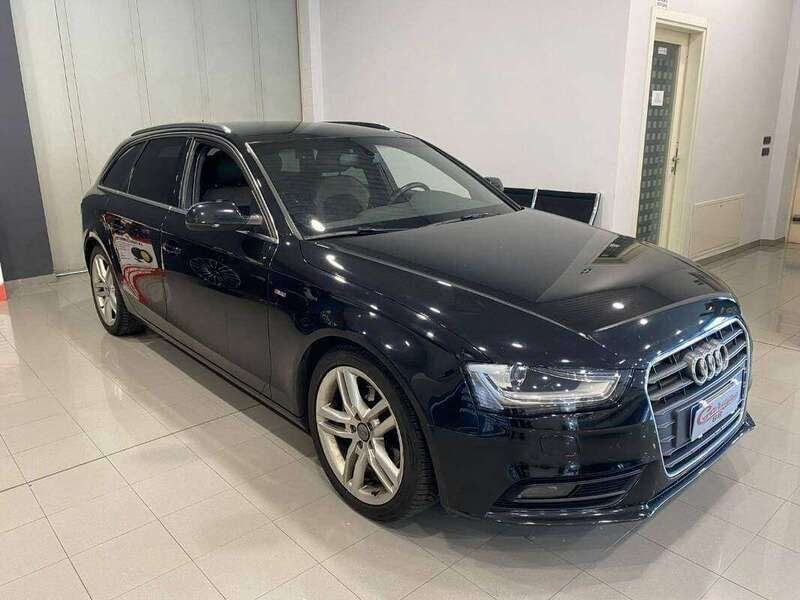 Nero Usata 2012 Audi A4 Business Station wagon | 12.000 € (Molto cara) - Immagine 1/4