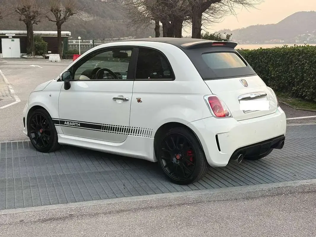 Usata Abarth 595C Custom 135 CV (99 kW) 2015 Bianco Cabrio