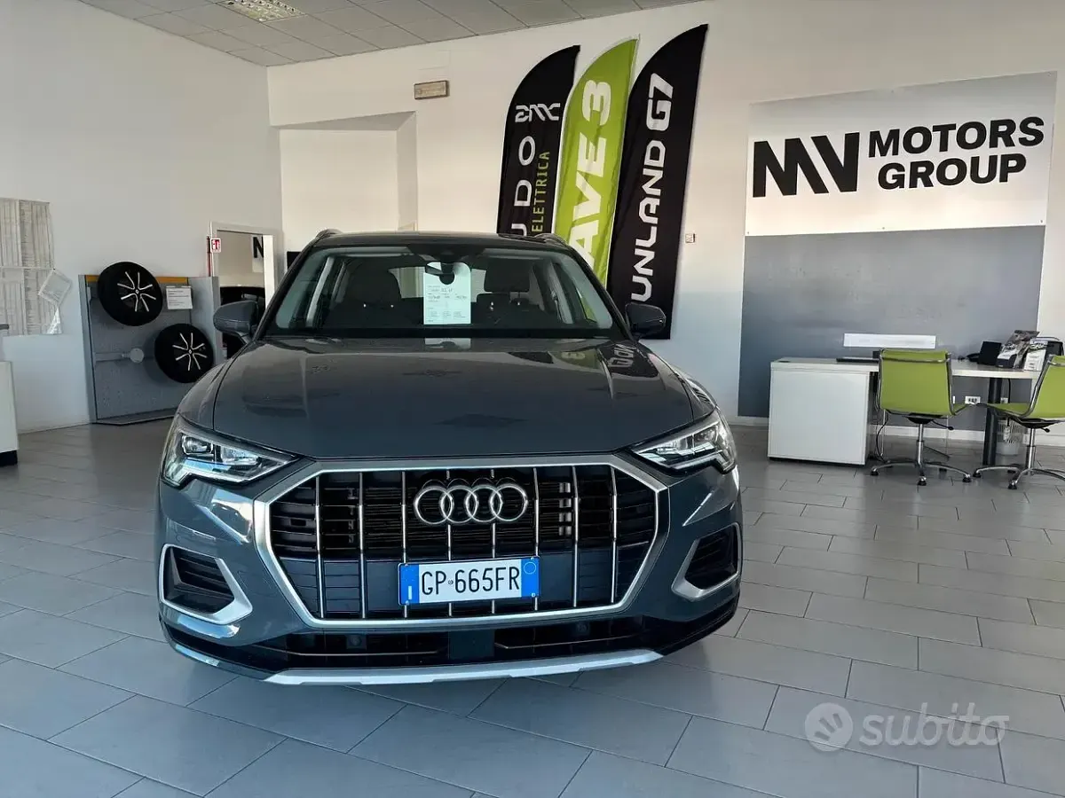 Usata Audi Q3 Advanced 150 CV (110 kW) 2023 Grigio SUV
