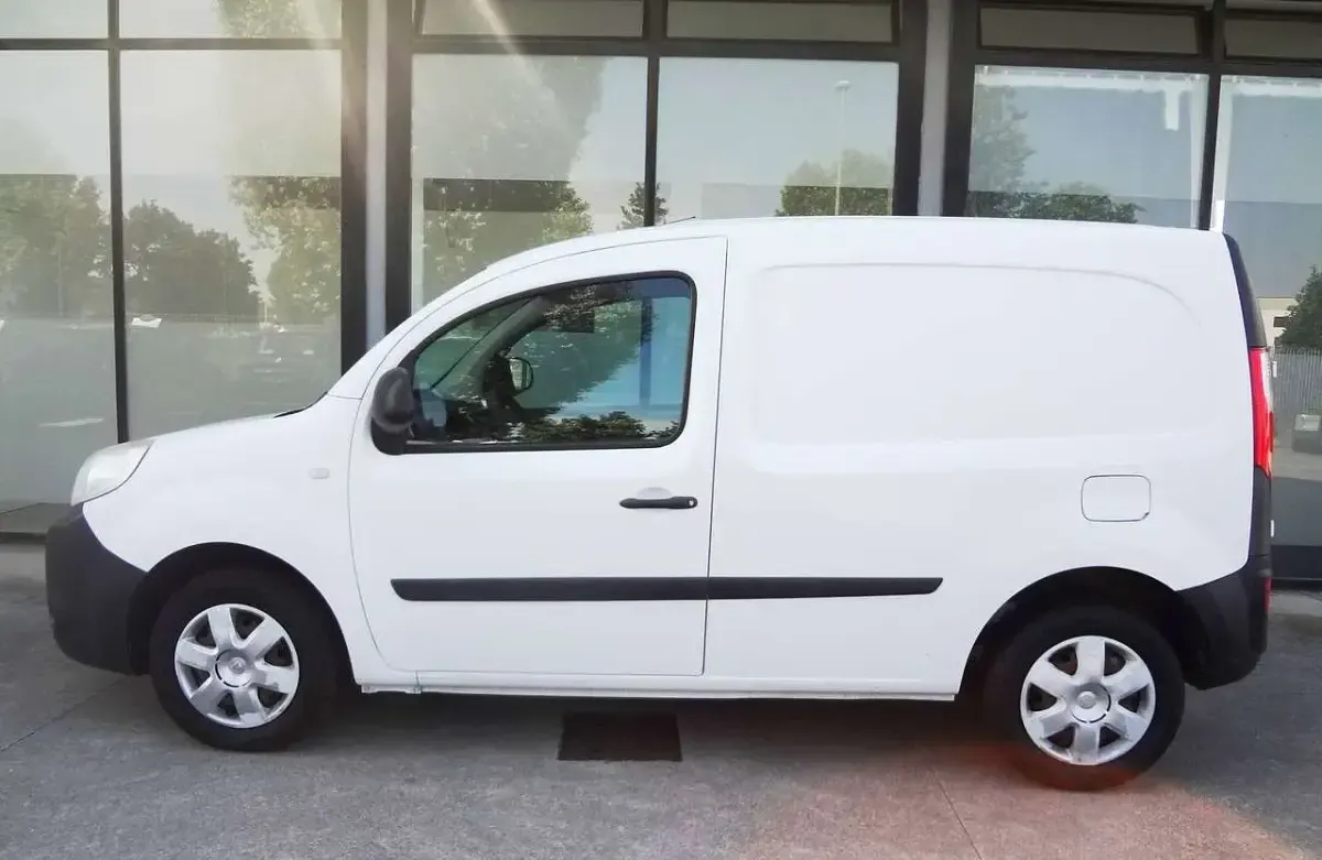 Usata Renault Kangoo 90 CV (66 kW) 2018 Bianco Monovolume