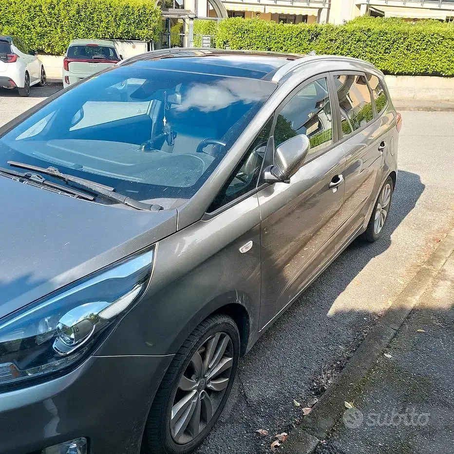Usata Kia Carens 115 CV (84 kW) 2016 Grigio Monovolume