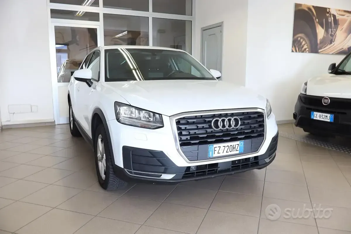 Usata Audi Q2 Business 116 CV (85 kW) 2019 Bianco SUV