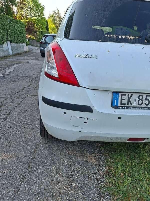Usata Suzuki Swift GL 94 CV (69 kW) 2011 Bianco Utilitaria
