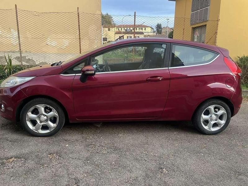Usata Ford Fiesta Style 68 CV (50 kW) 2009 Berlina