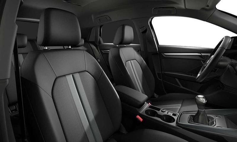 Usata Audi A3 Advanced 150 CV (110 kW) 2025 Nero Utilitaria