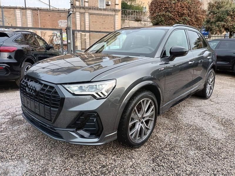 Grigio Usata 2025 Audi Q3 Ambiente SUV | 44.470 € (Buon prezzo) - Immagine 1/4