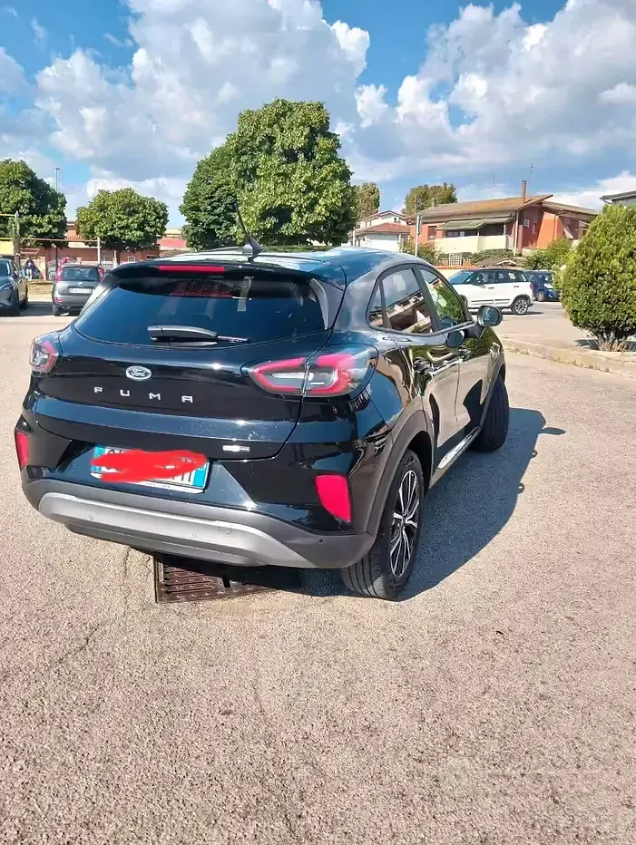 Usata Ford Puma 125 CV (91 kW) 2022 Nero SUV