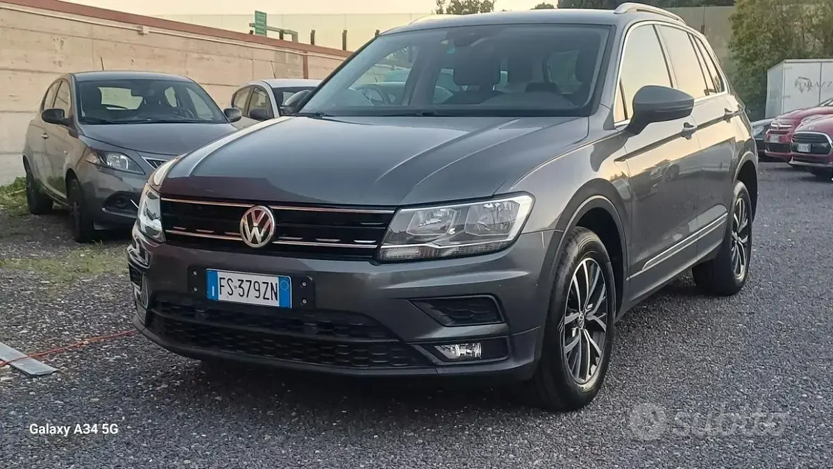 Usata VW Tiguan Sportline 150 CV (110 kW) 2016 Grigio SUV