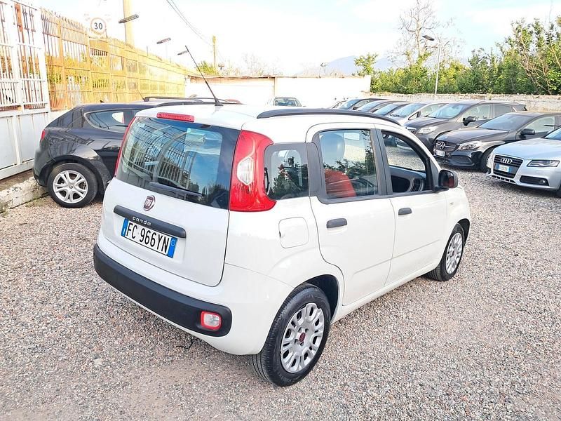 Usata Fiat Panda Easy 95 CV (69 kW) 2016 Bianco Utilitaria