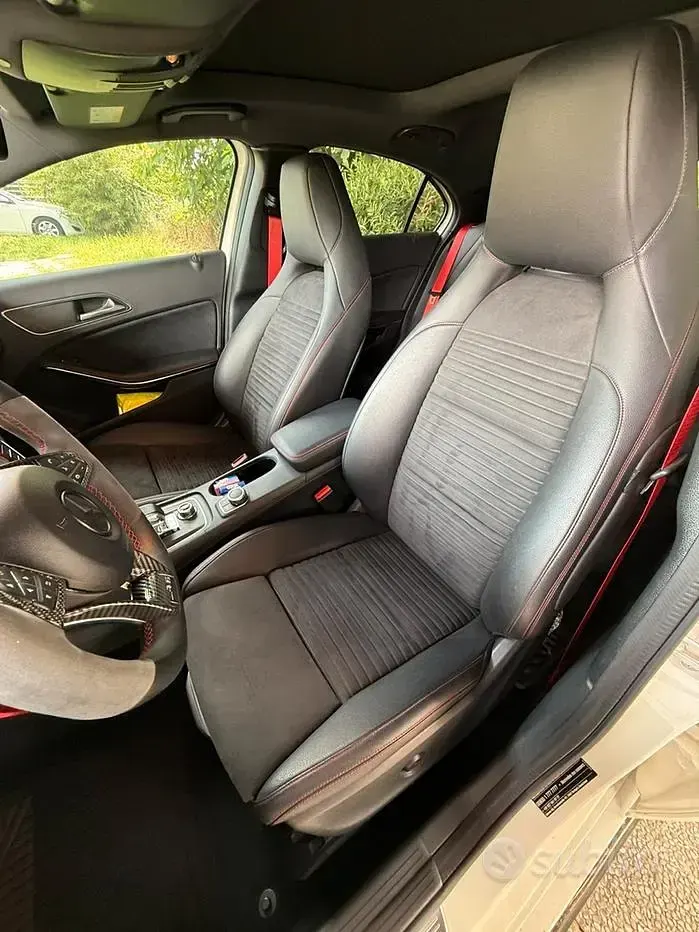Usata Mercedes A45 AMG AMG 381 CV (280 kW) 2018 Bianco Utilitaria