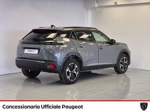 Usata Peugeot 2008 Allure 101 CV (74 kW) 2024 Grigio SUV