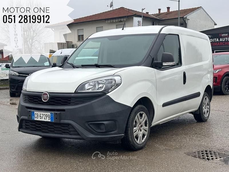 Usata Fiat Doblò 95 CV (69 kW) 2020 Bianco Monovolume