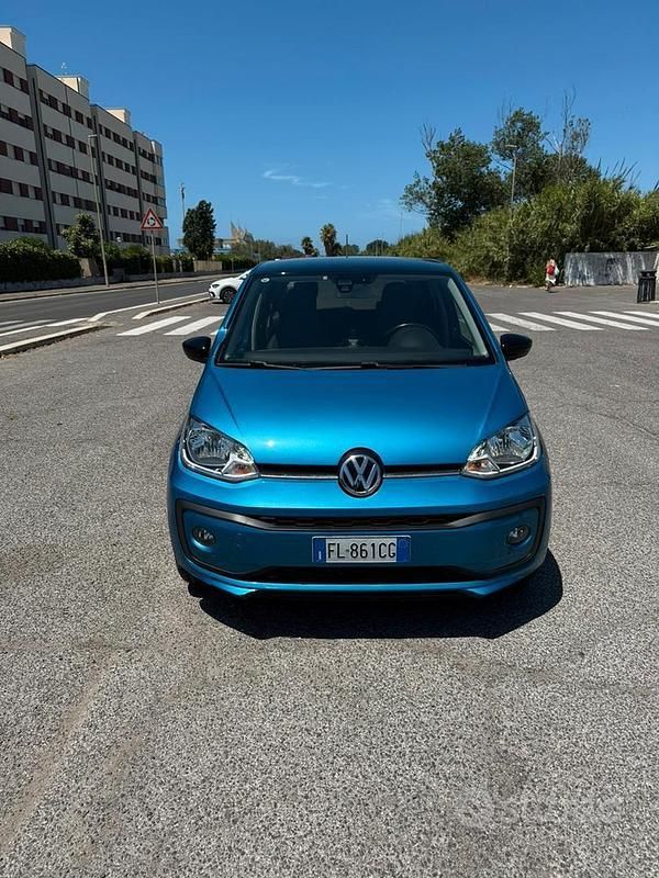 Usata VW up! 82 CV (60 kW) 2017 Blu Utilitaria