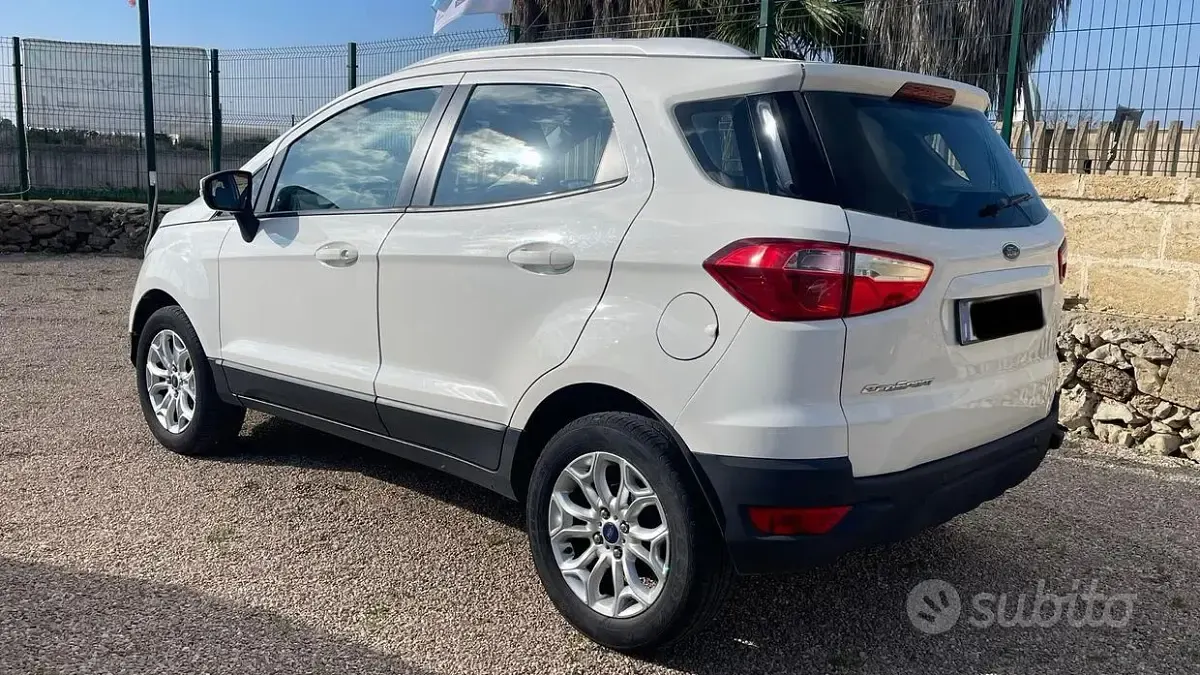 Usata Ford Ecosport Titanium 95 CV (69 kW) 2017 Bianco SUV