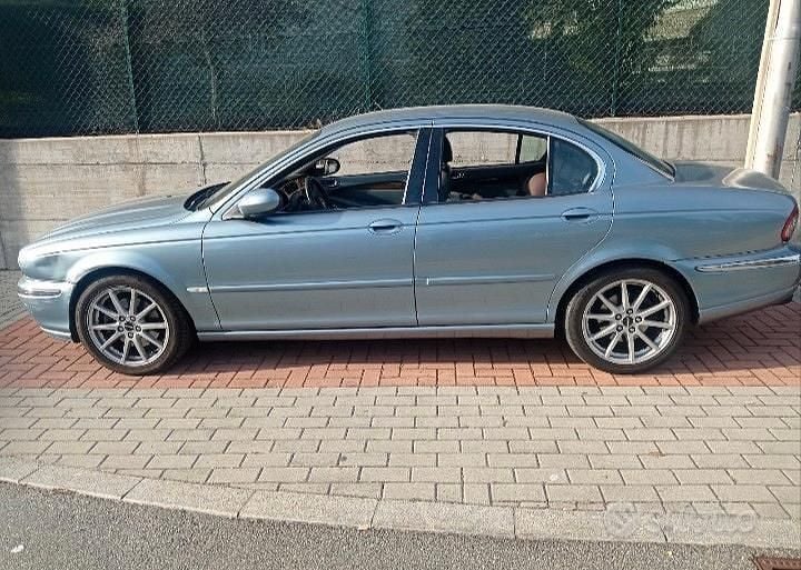 Usata Jaguar X-type Executive 156 CV (114 kW) 2004 Berlina