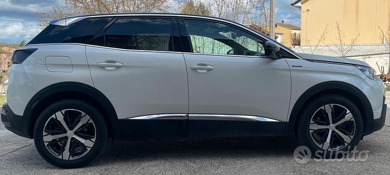 Usata Peugeot 3008 GT-line 131 CV (96 kW) 2018 Bianco SUV