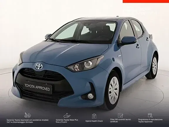 Usata Toyota Yaris Hybrid Active 116 CV (85 kW) 2021 Berlina