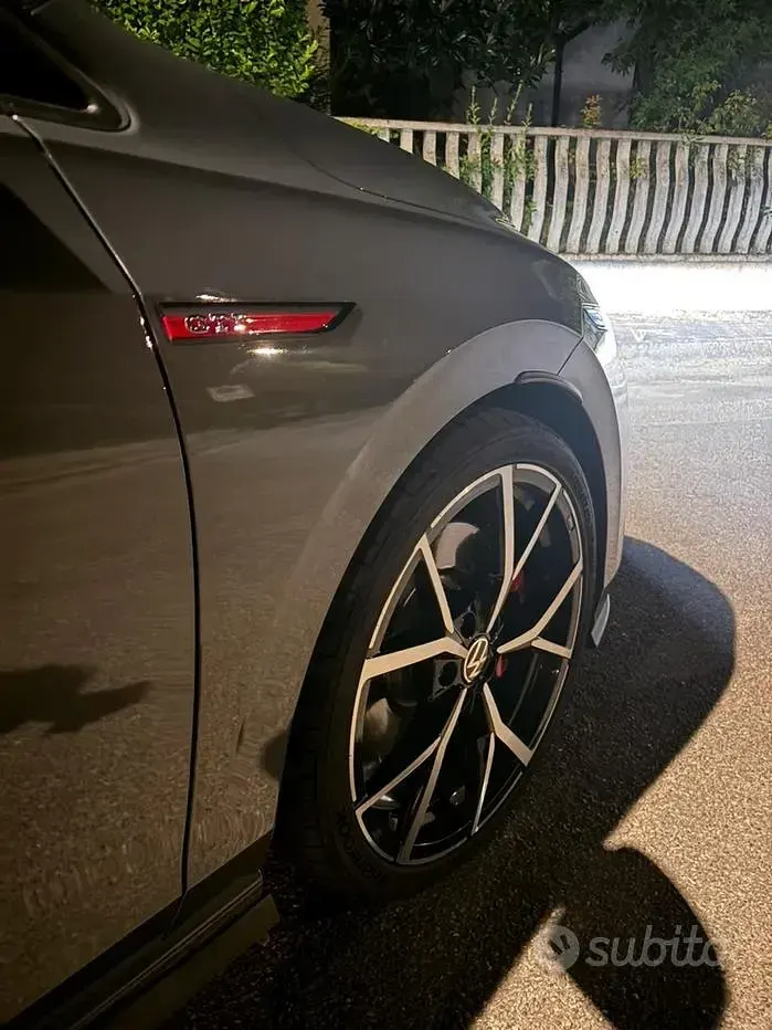 Usata VW Golf VIII GTI 245 CV (180 kW) 2022 Berlina