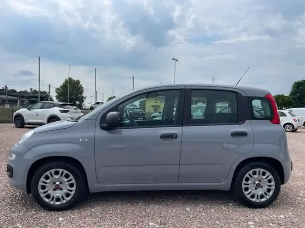 Usata Fiat Panda S 69 CV (50 kW) 2022 Grigio Utilitaria