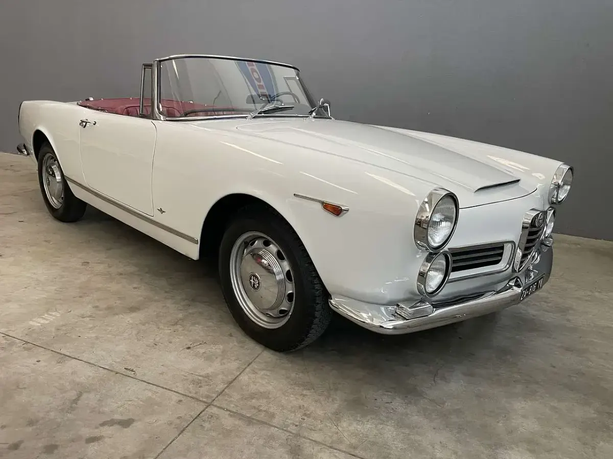 Usata Alfa Romeo 2600 145 CV (106 kW) 1965 Other