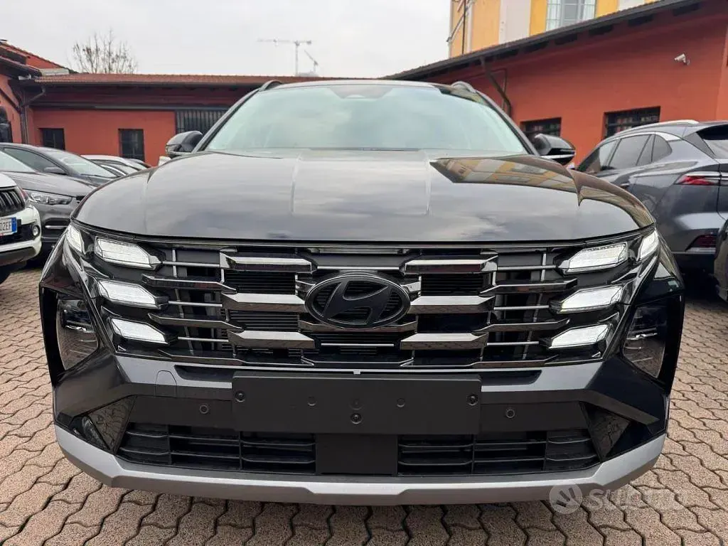 Nuova Hyundai Tucson 179 CV (131 kW) 2026 Nero SUV