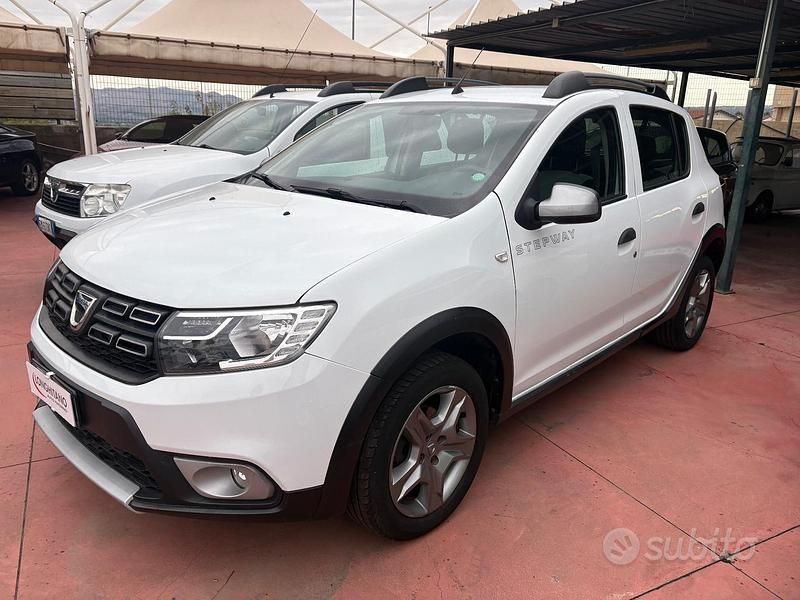 Usata Dacia Sandero Ambiance 95 CV (69 kW) 2020 Bianco Berlina
