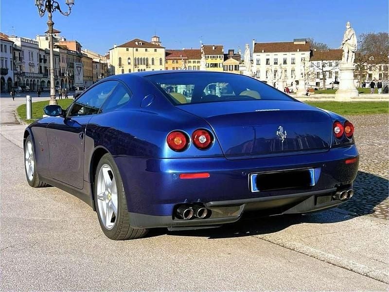 Usata Ferrari 612 540 CV (397 kW) 2005 Blu/azzurro Coupé