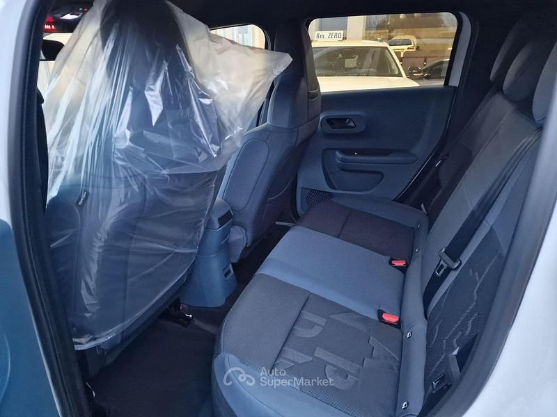 Nuova Fiat Grande Panda Icon 109 CV (80 kW) 2025 Bianco Utilitaria