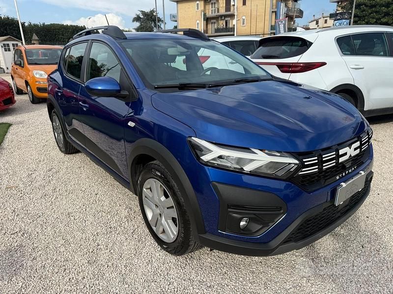 Brugt Dacia Sandero Expression 101 HK (74 kW) 2024 Blå Sedan