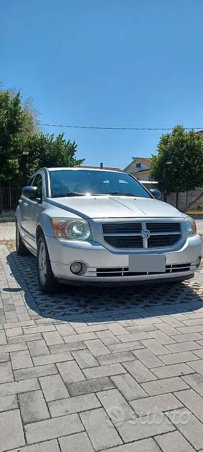 Usata Dodge Caliber 140 CV (102 kW) 2008 Grigio Utilitaria