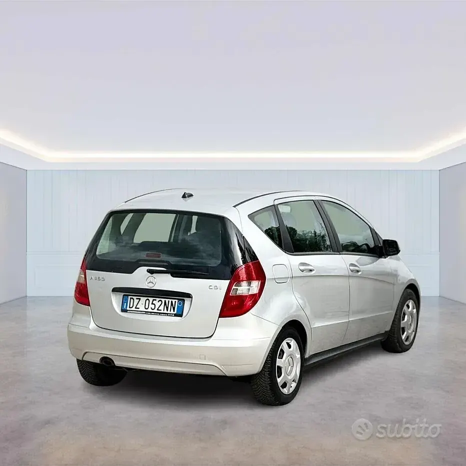 Usata Mercedes A160 109 CV (80 kW) 2009 Grigio Berlina