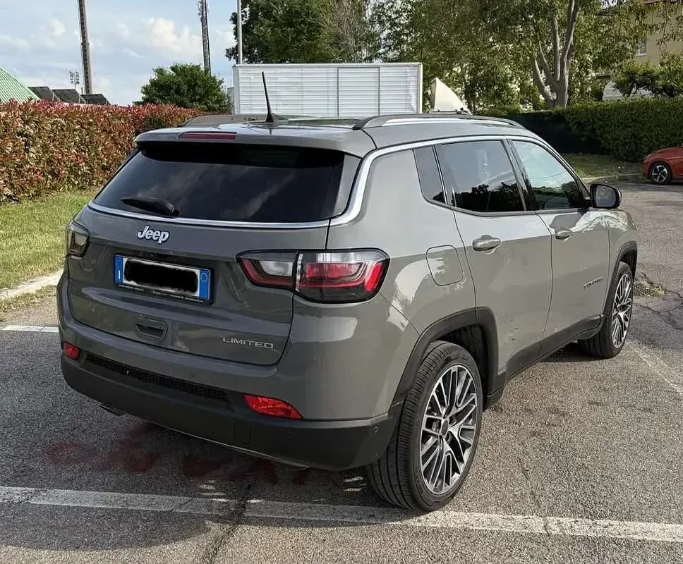 Usata Jeep Compass Limited 131 CV (96 kW) 2021 SUV